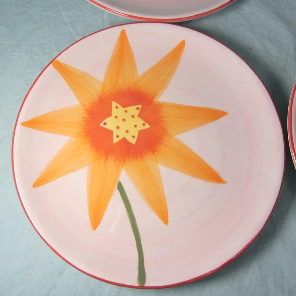 crate & barrel FOUR flower plates (w2453)